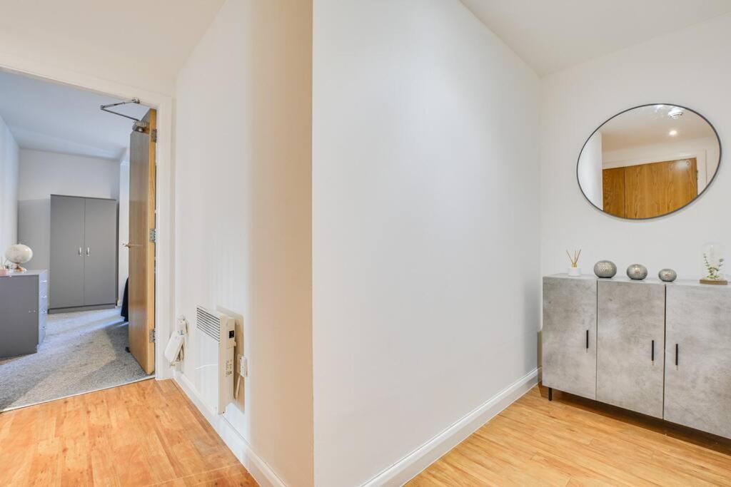 Cozy Escape In City Centre Манчестер Екстер'єр фото